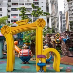 Alice in Wonderland Playground, Singapore, Queenstown,