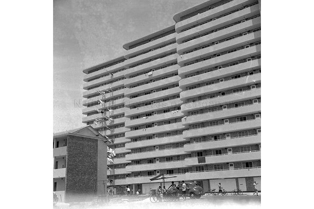 Queenstown, Forfar House was 14 storeys tall and comprised 106 flats.